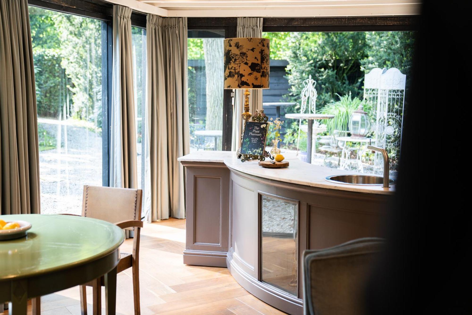 Boutique Hotel Villa Trompenberg 힐베르쉼 외부 사진