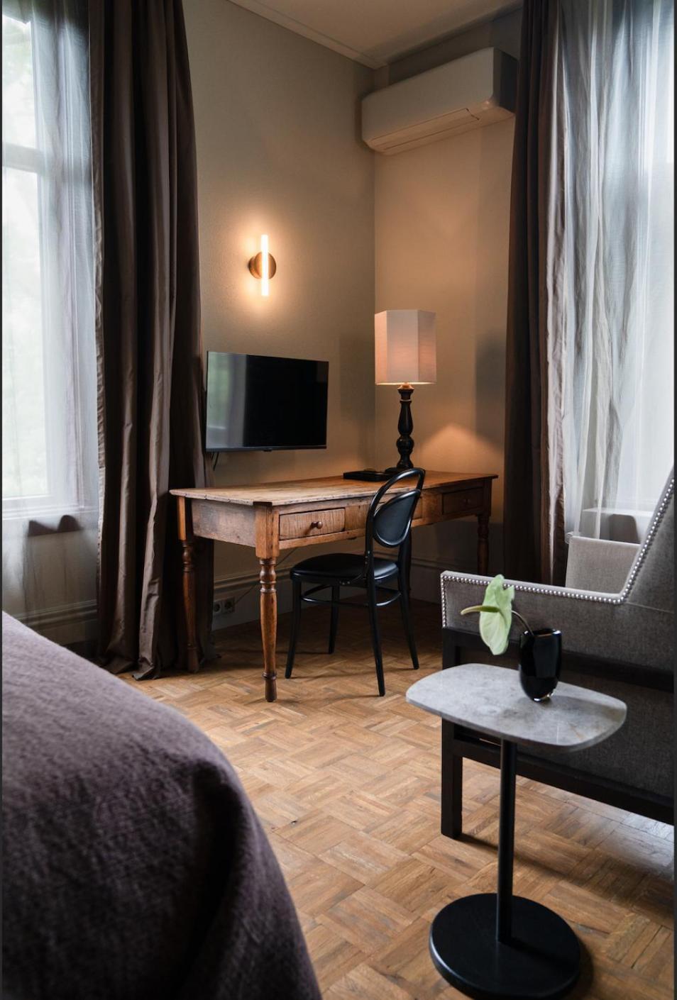 Boutique Hotel Villa Trompenberg 힐베르쉼 외부 사진